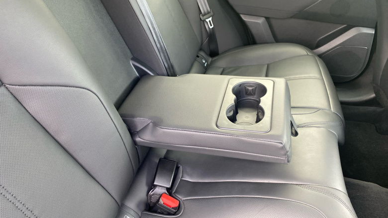 Land Rover Range Rover Velar 2.0 D200 MHEV Dynamic SE 5dr Auto Diesel Estate